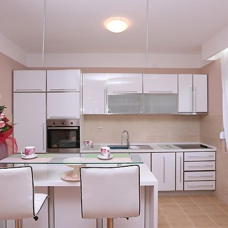Apartments Aleksandra Podgorica Habitación foto