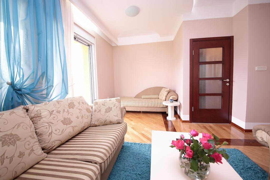 Apartments Aleksandra Podgorica Habitación foto